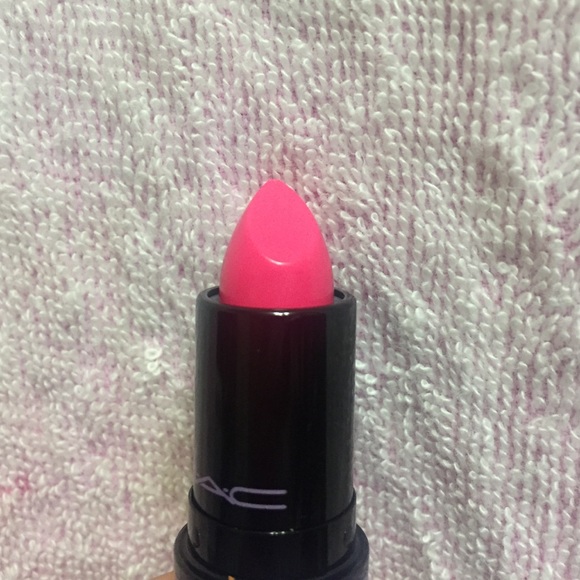 Mac - Picture 2 of 3